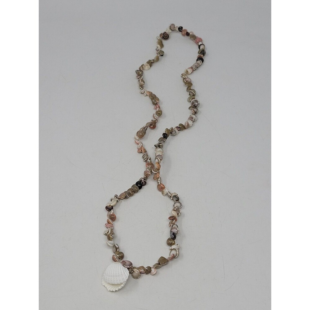 Single Strand Shell Necklace Brown White Beach Coastal Islands Ocean Tropics 17"